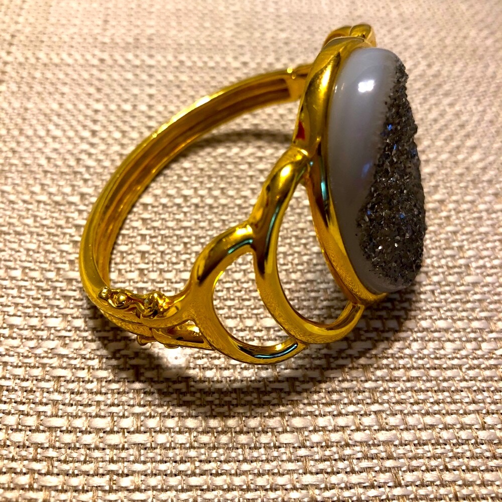 Bracelet ๐ป - Picture 1 of 3